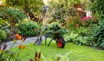 outils-de-jardinage-essentiels-1.jpg